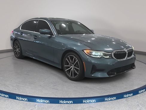 Used 2021 BMW 330i Sedan w/ Premium Package RWD image 4