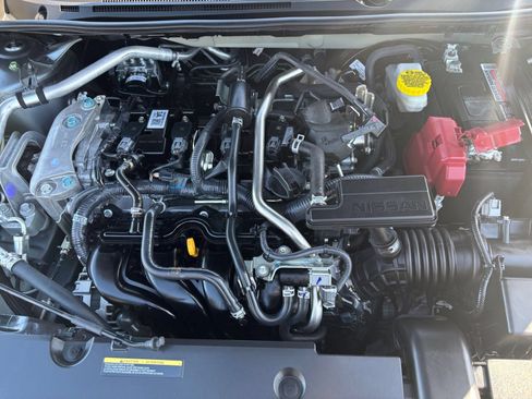 Used 2025 Nissan Sentra S FWD image 27