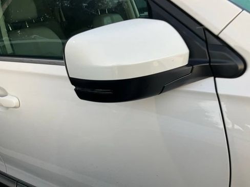 Used 2025 Honda Pilot EX-L image 4