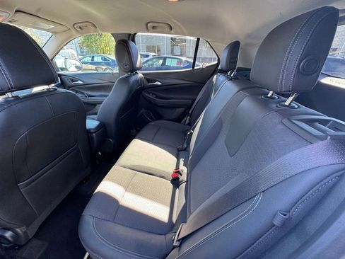 Used 2025 Buick Encore GX Preferred image 23