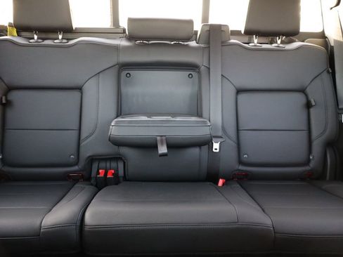 Used 2023 Chevrolet Silverado 1500 LTZ w/ LTZ Premium Package image 47