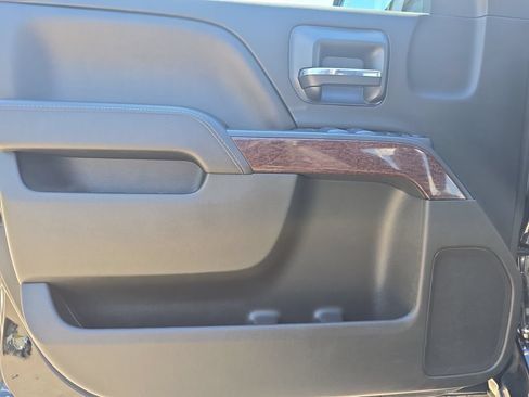 Used 2017 GMC Sierra 1500 SLE w/ SLE Value Package AWD/4WD image 26