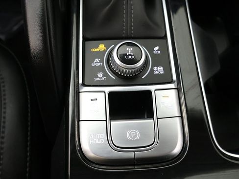 Used 2023 Kia Telluride S image 51