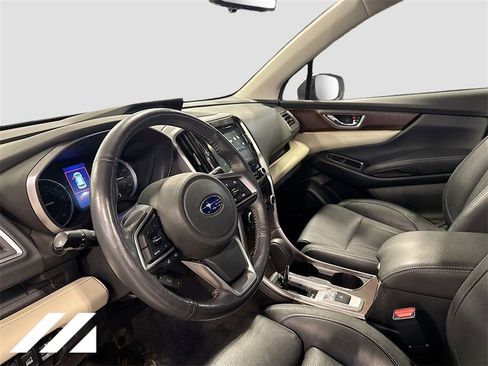 Used 2022 Subaru Ascent Touring image 9
