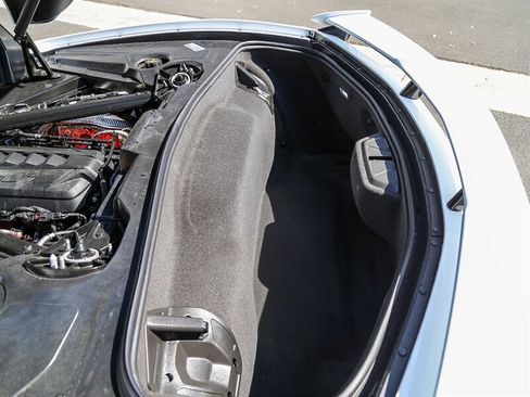 Used 2026 Chevrolet Corvette Stingray Coupe w/ Z51 Performance Package image 37