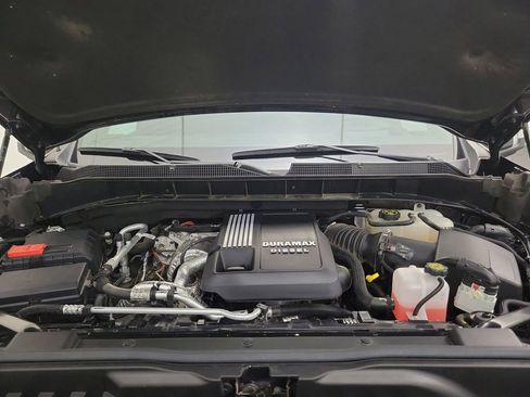 Used 2024 Chevrolet Silverado 1500 High Country w/ Technology Package image 34