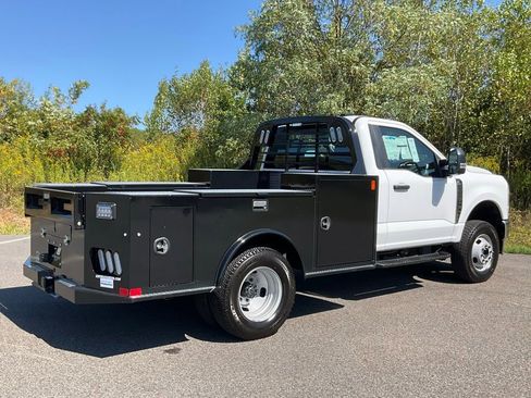 New 2024 Ford F350 XL w/ Snow Plow Prep Package AWD/4WD image 31