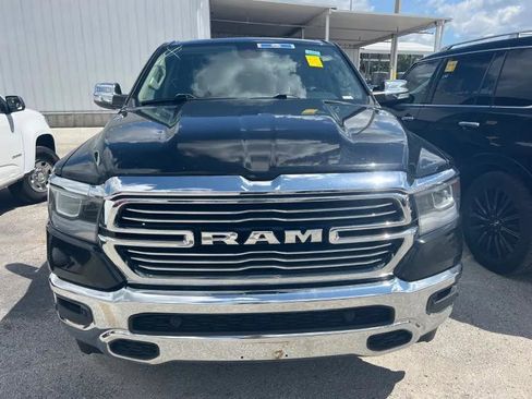 Used 2020 RAM 1500 Laramie AWD/4WD image 2