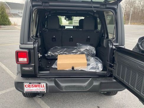 New 2026 Jeep Wrangler Sport S image 7