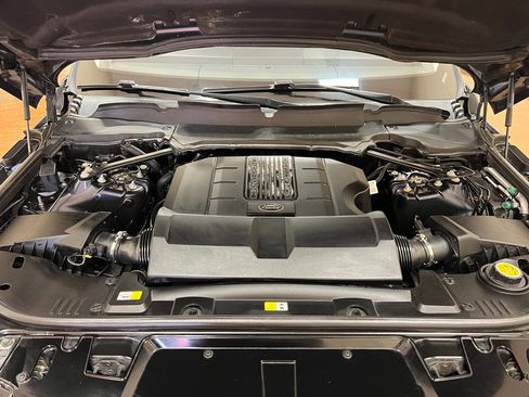 Used 2019 Land Rover Range Rover Sport HSE image 40