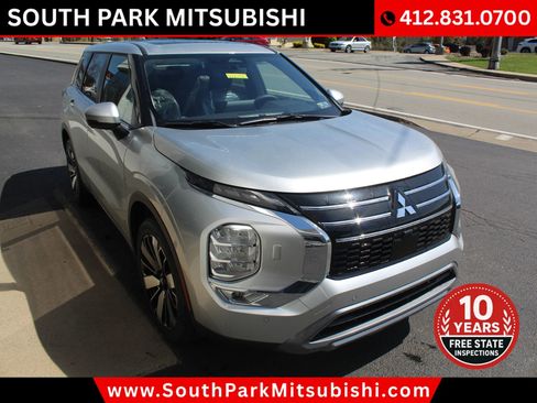 New 2025 Mitsubishi Outlander SE image 5