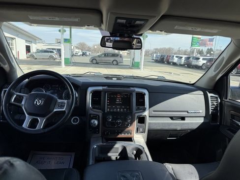 Used 2016 RAM 1500 Laramie w/ Convenience Group image 21