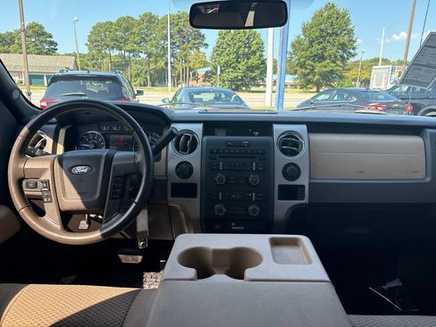 Used 2012 Ford F150 XLT w/ XLT Convenience Pkg AWD/4WD image 9
