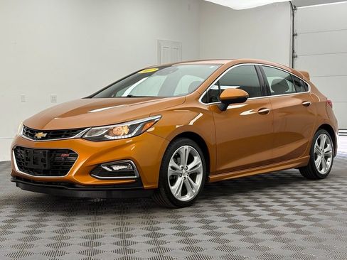 Used 2017 Chevrolet Cruze Premier w/ RS Package FWD image 2