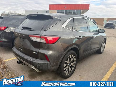 Certified 2020 Ford Escape Titanium image 6