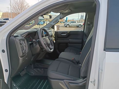 New 2026 Chevrolet Silverado 1500 W/T w/ WT Value Package image 28