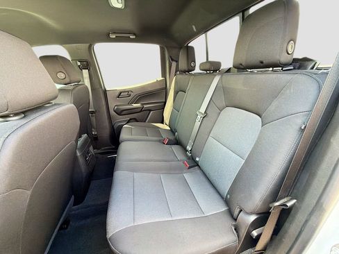 Used 2023 Chevrolet Colorado Trail Boss w/ Technology Package AWD/4WD image 12