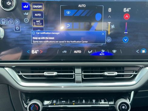 Used 2026 Chevrolet Equinox EV LT FWD image 25