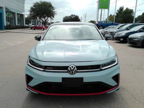 Used 2025 Volkswagen Jetta GLI Autobahn w/ GLI Black Package FWD image 3