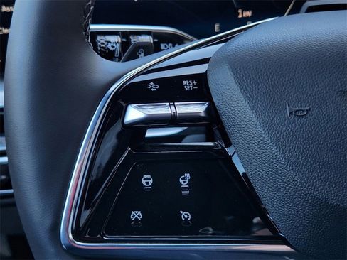 New 2025 Cadillac Lyriq Sport image 32