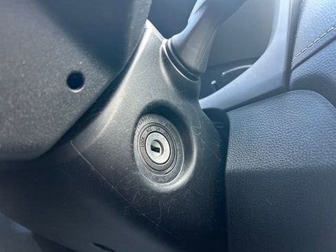 Used 2023 Toyota RAV4 LE image 31