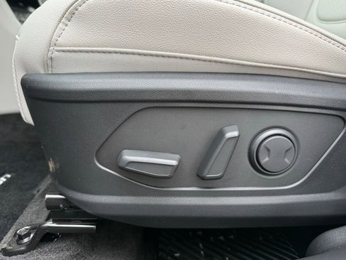 Certified 2026 Hyundai Tucson Limited w/ Tow & Go Package image 32