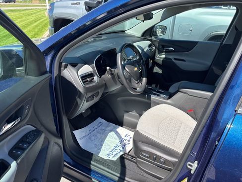 Certified 2022 Chevrolet Equinox LT w/ Driver Convenience Package AWD/4WD image 19