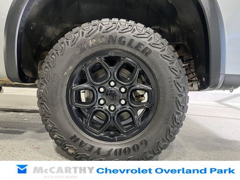 Used 2024 Chevrolet Silverado 1500 ZR2 w/ ZR2 Bison Edition AWD/4WD image 35