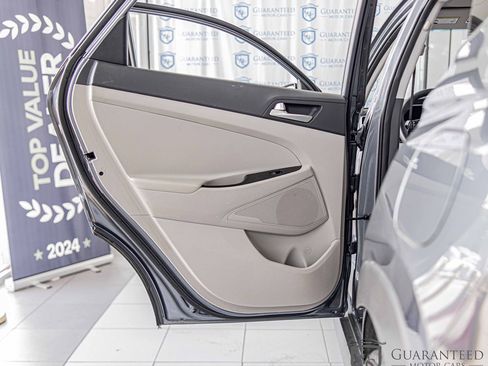 Used 2019 Hyundai Tucson SE FWD image 32