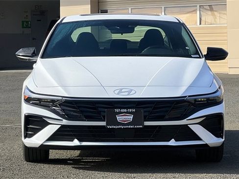 New 2026 Hyundai Elantra SEL Sport image 3