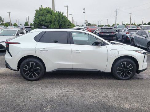 Certified 2026 Toyota bZ image 7