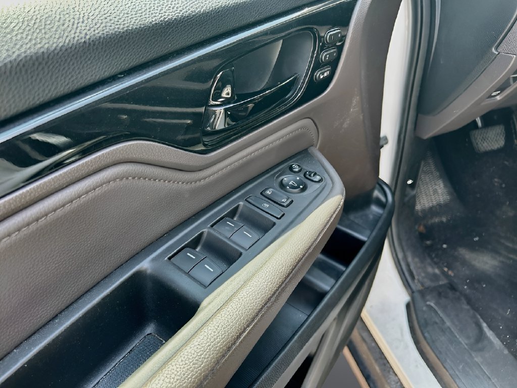 Used 2020 Honda Odyssey Elite image 18
