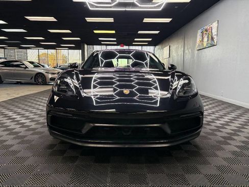 Used 2018 Porsche 718 Cayman GTS image 4