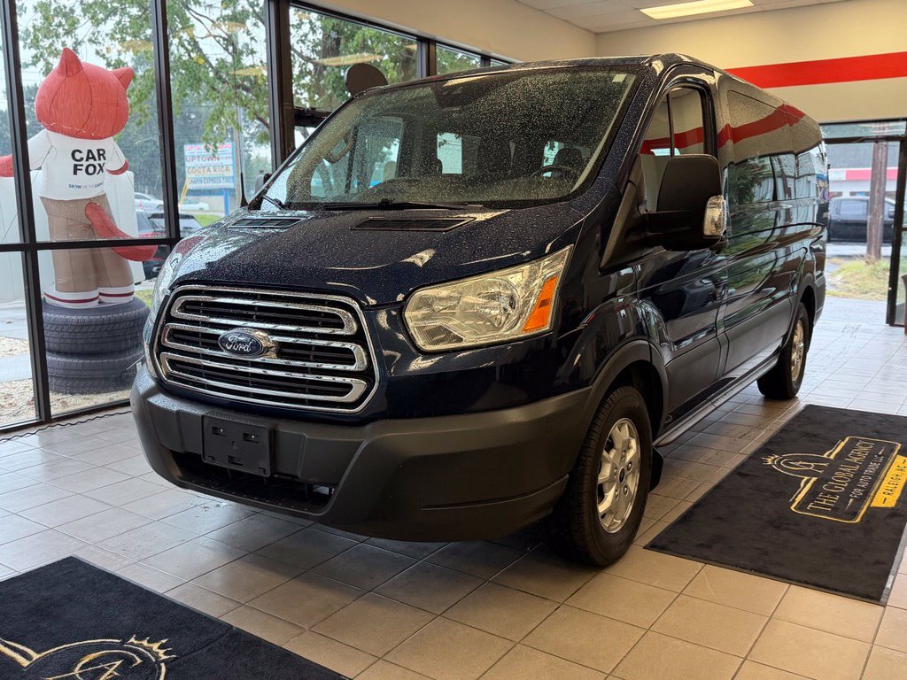 Used 2016 Ford Transit 150 XLT RWD image 1
