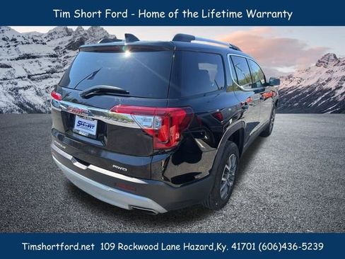 Used 2023 GMC Acadia SLE w/ Driver Convenience Package image 5