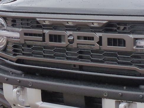 New 2025 Ford Bronco Raptor image 12