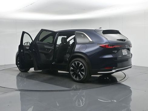 Used 2024 MAZDA CX-90 Plug-In Hybrid w/ Premium Plus image 35