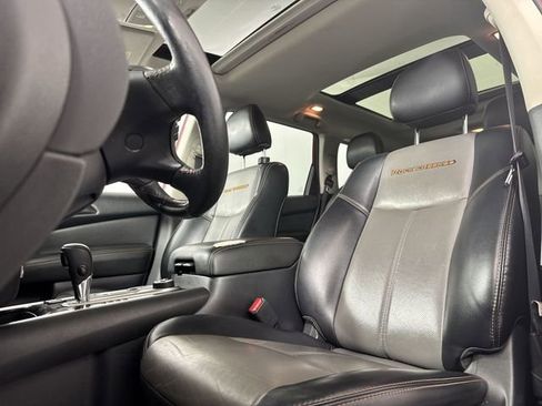 Used 2019 Nissan Pathfinder SL AWD/4WD image 20