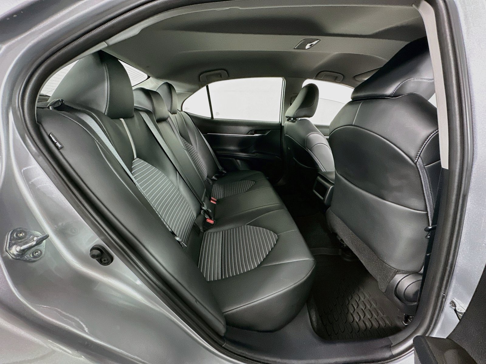 Certified 2023 Toyota Camry SE w/ Cold Weather Package FWD image 25