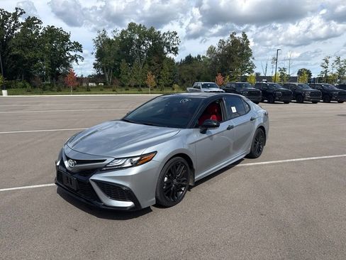 Used 2024 Toyota Camry XSE AWD/4WD image 1