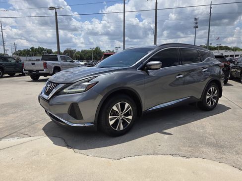 Used 2020 Nissan Murano SV w/ Cargo Package FWD image 3