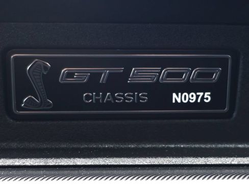 Used 2022 Ford Mustang Shelby GT500 w/ Technology Package RWD image 6