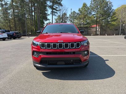 Used 2025 Jeep Compass Latitude w/ Sun & Sound Group
