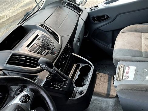 Used 2018 Ford Transit 250 130 Low Roof image 14