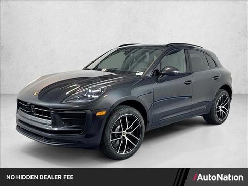 Used 2026 Porsche Macan AWD/4WD image 1