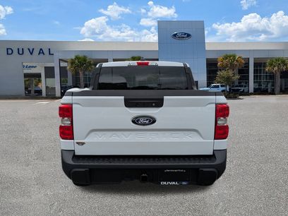New 2025 Ford Maverick XLT w/ XLT Luxury Package