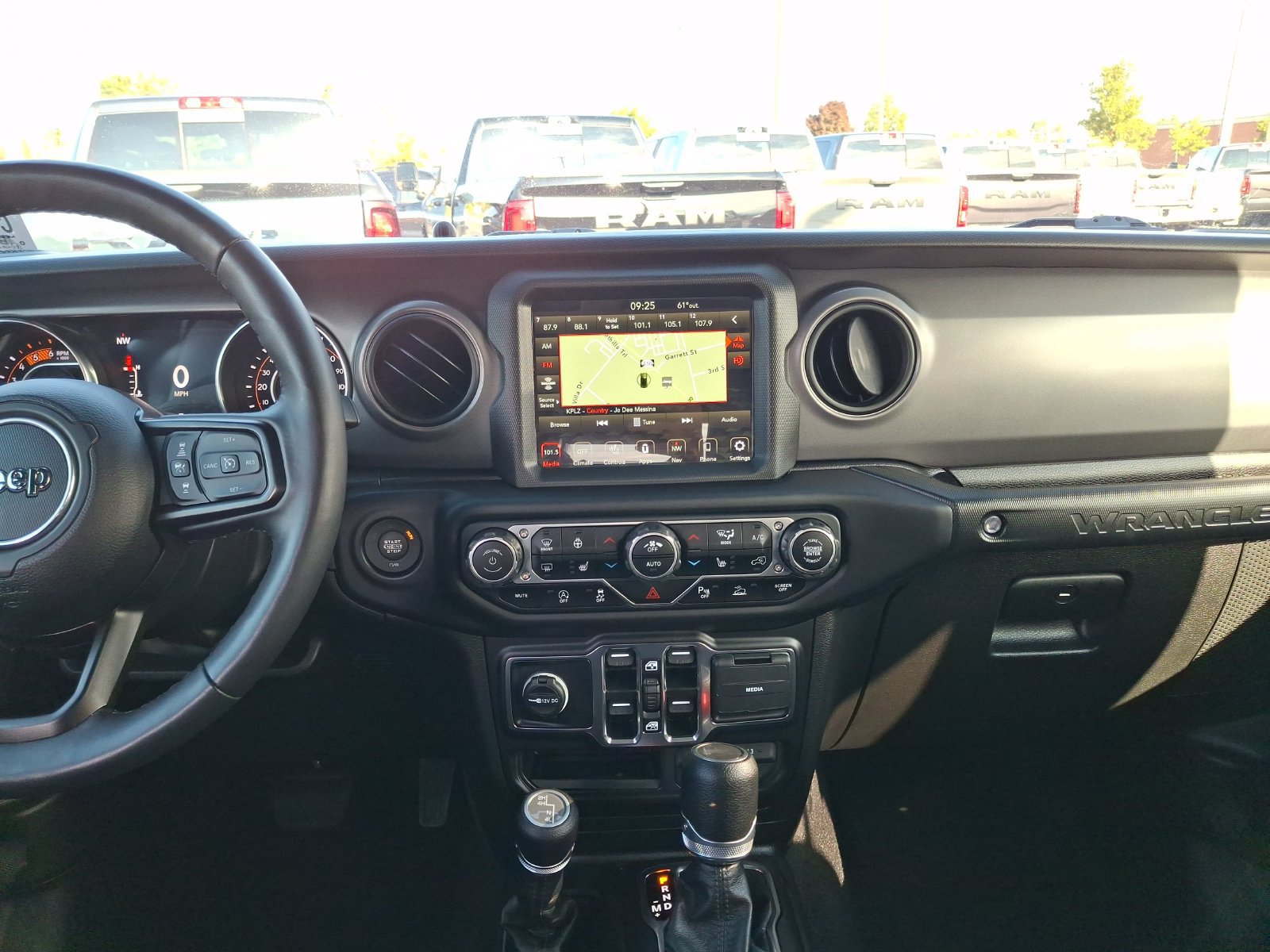 Certified 2023 Jeep Wrangler Unlimited Sport AWD/4WD image 14
