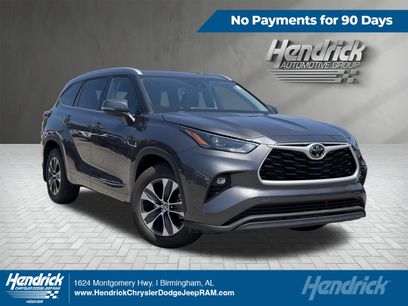 Used 2022 Toyota Highlander XLE