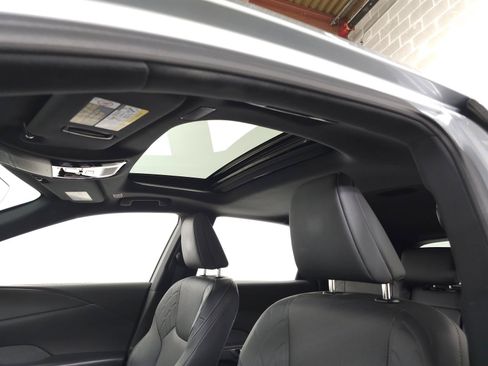 Used 2023 Lexus RX 350 Premium w/ Cold Area Package AWD/4WD image 17