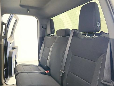 Used 2023 Chevrolet Silverado 1500 LT AWD/4WD image 25